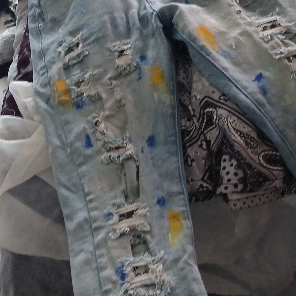 Jeans - Picture 4 of 4